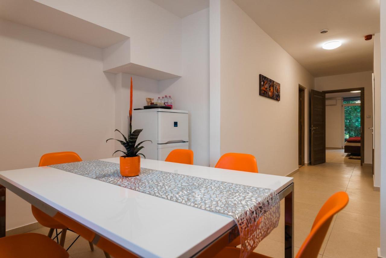 Апартаменты Tisza Gyongye Apartmanhaz Сегед Экстерьер фото