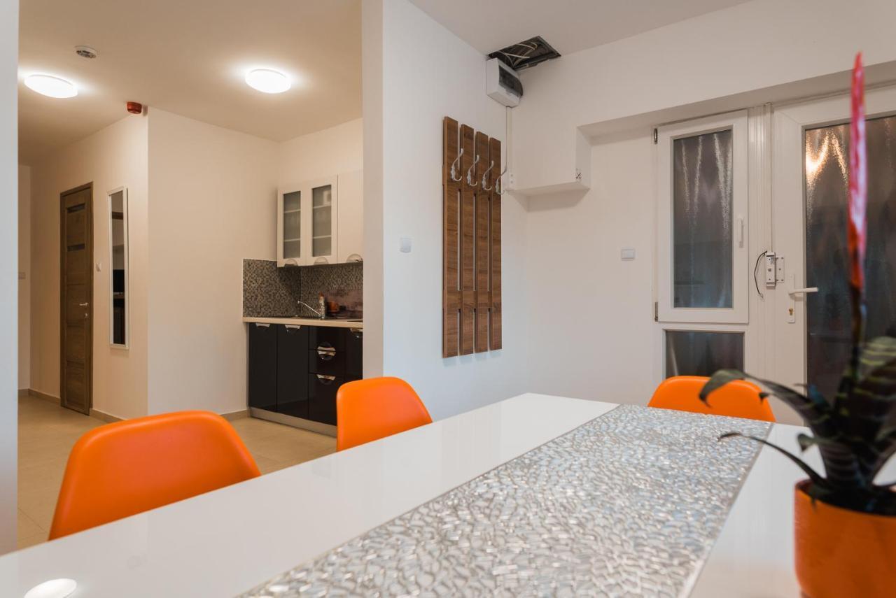 Апартаменты Tisza Gyongye Apartmanhaz Сегед Экстерьер фото